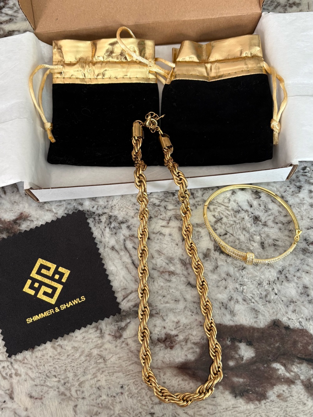 18K Gold Plated Chain & Bracelet NEW GIFTABLE